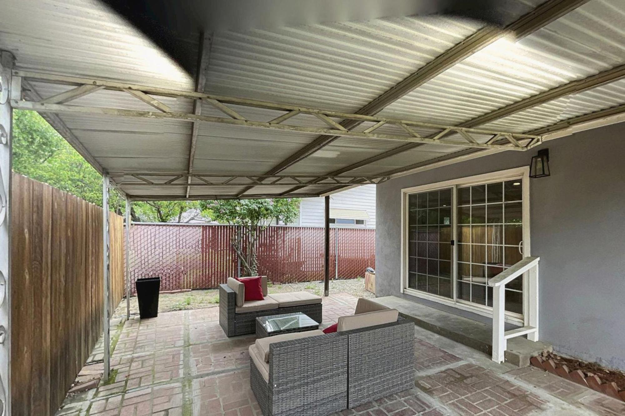 Sacramento Solace Exterior photo